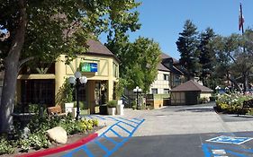 Holiday Inn Express Solvang - Santa Ynez Valley
